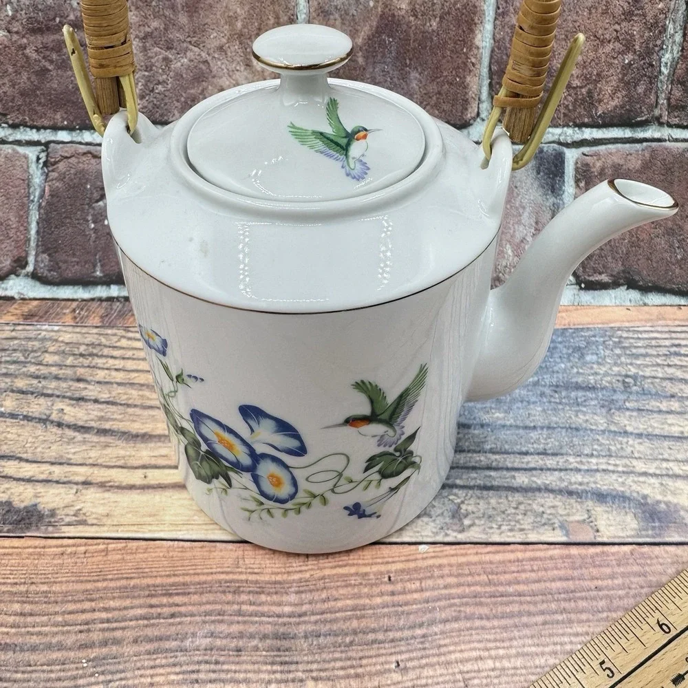 Vintage Tea‎ Pot Japan Morning Glory Hummingbird Bird Bamboo Handle Gold Trim